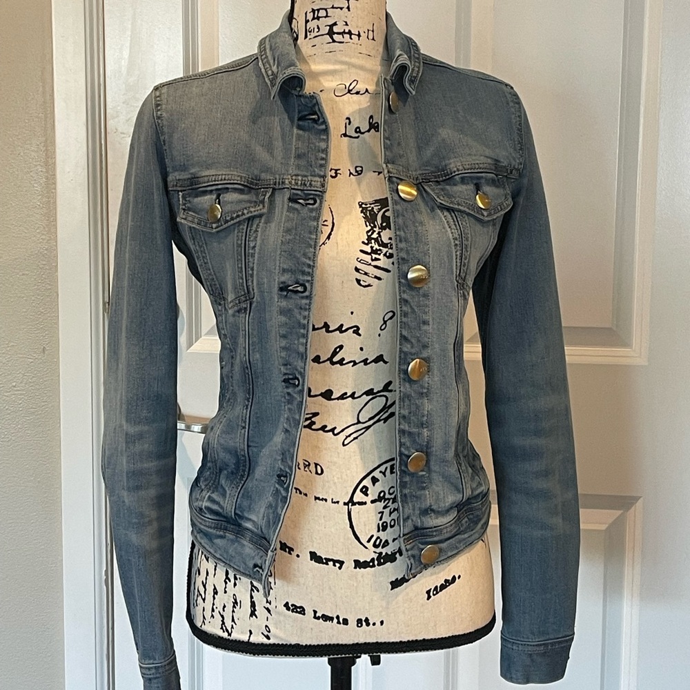 American eagle jean jacket size small